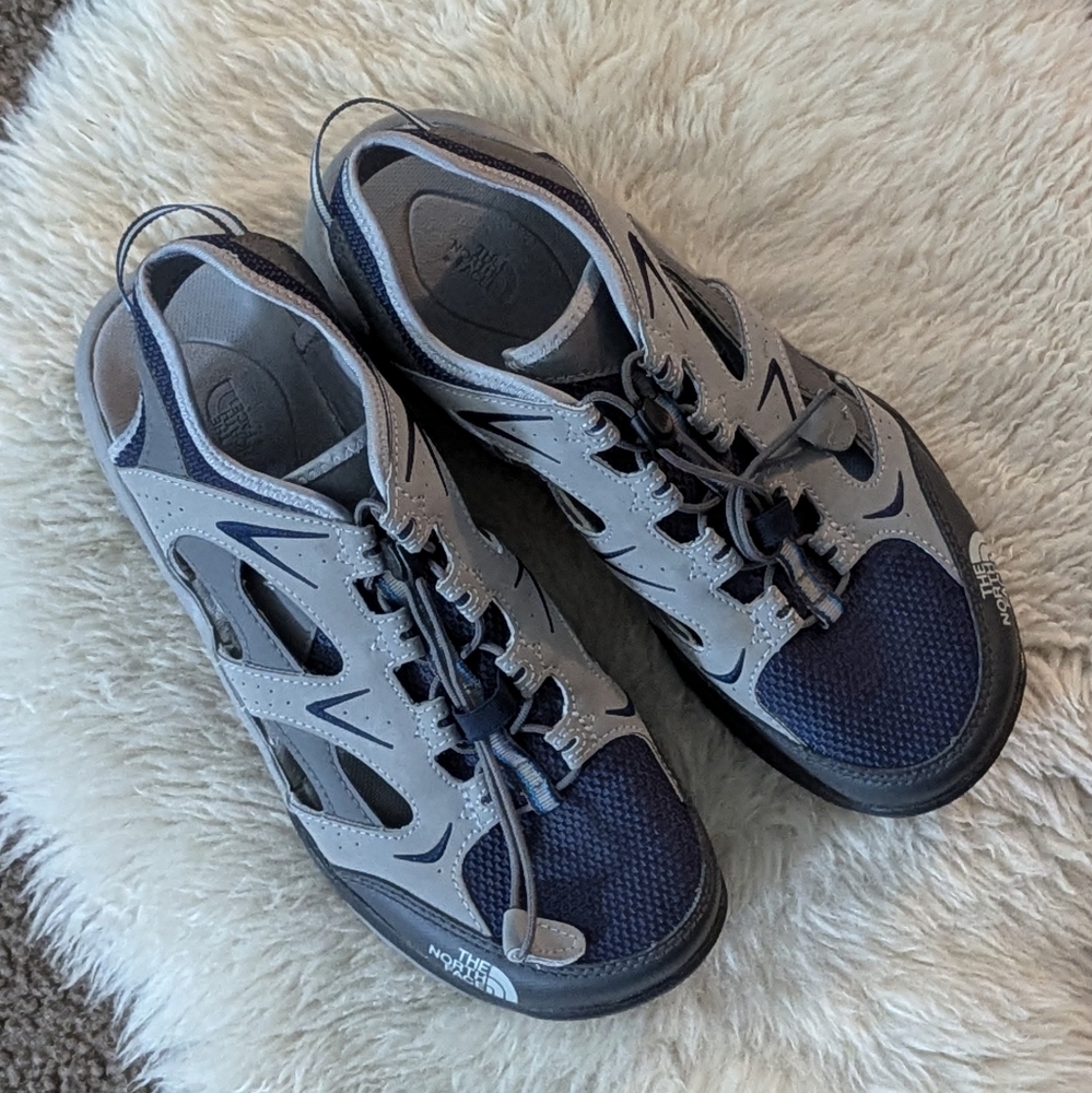 Men's The North Face Closed Toe Sandals Sz 9